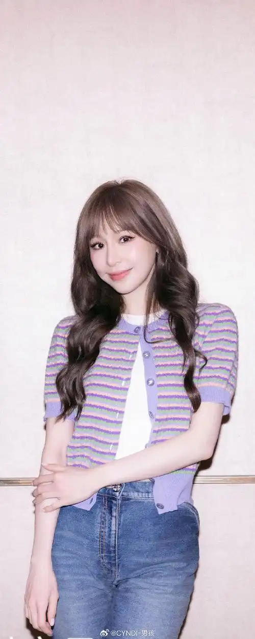 王心凌##甜蜜天后王心凌##王心凌青岛演唱会##王心凌 哇塞又挖了一个