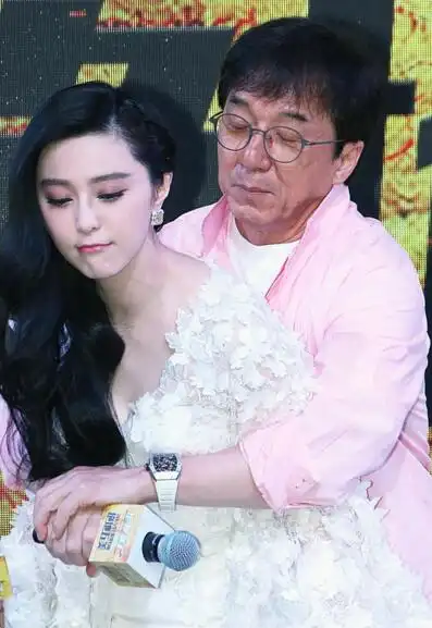 成龙:当范冰冰是哥们 谈恋爱观众受不了