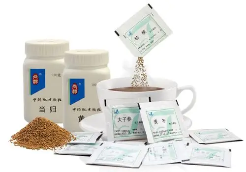 俞敏总经理介绍,1992年天江药业在江苏江阴成立,中药配方颗粒在中国