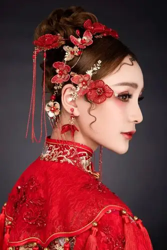 中式新娘造型精致又高级