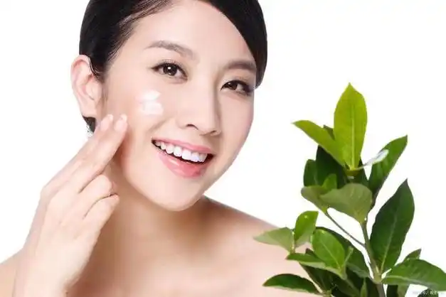 美白效果最好的方法(美白用什么方法最好的方法)