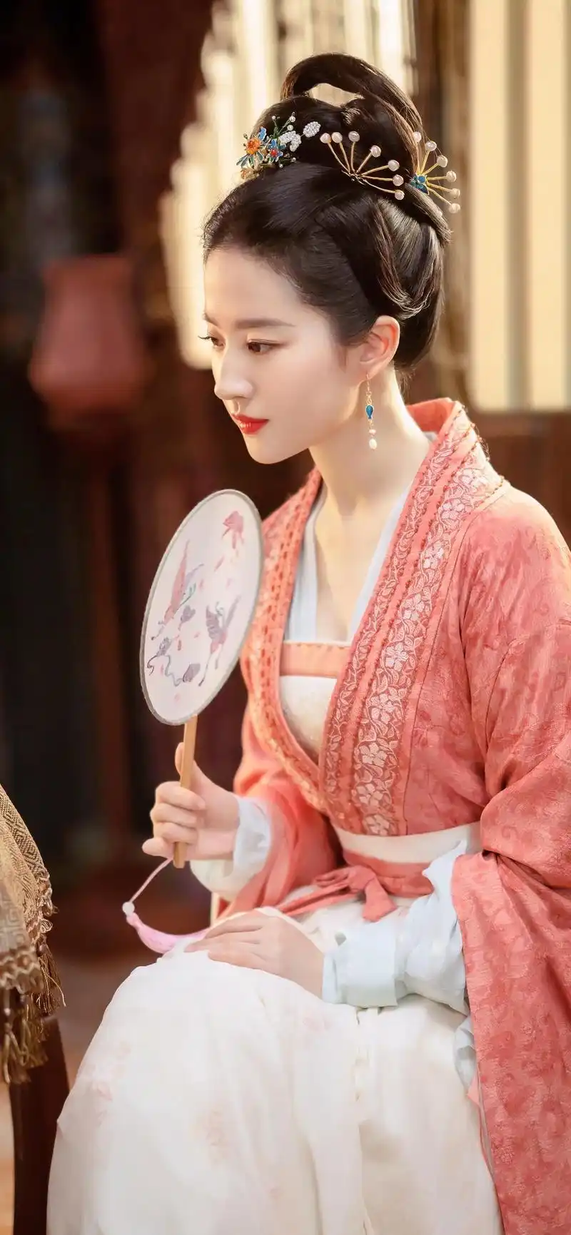 刘亦菲古装照.#国风古韵 #梦华录#图文伙伴计划 - 抖音