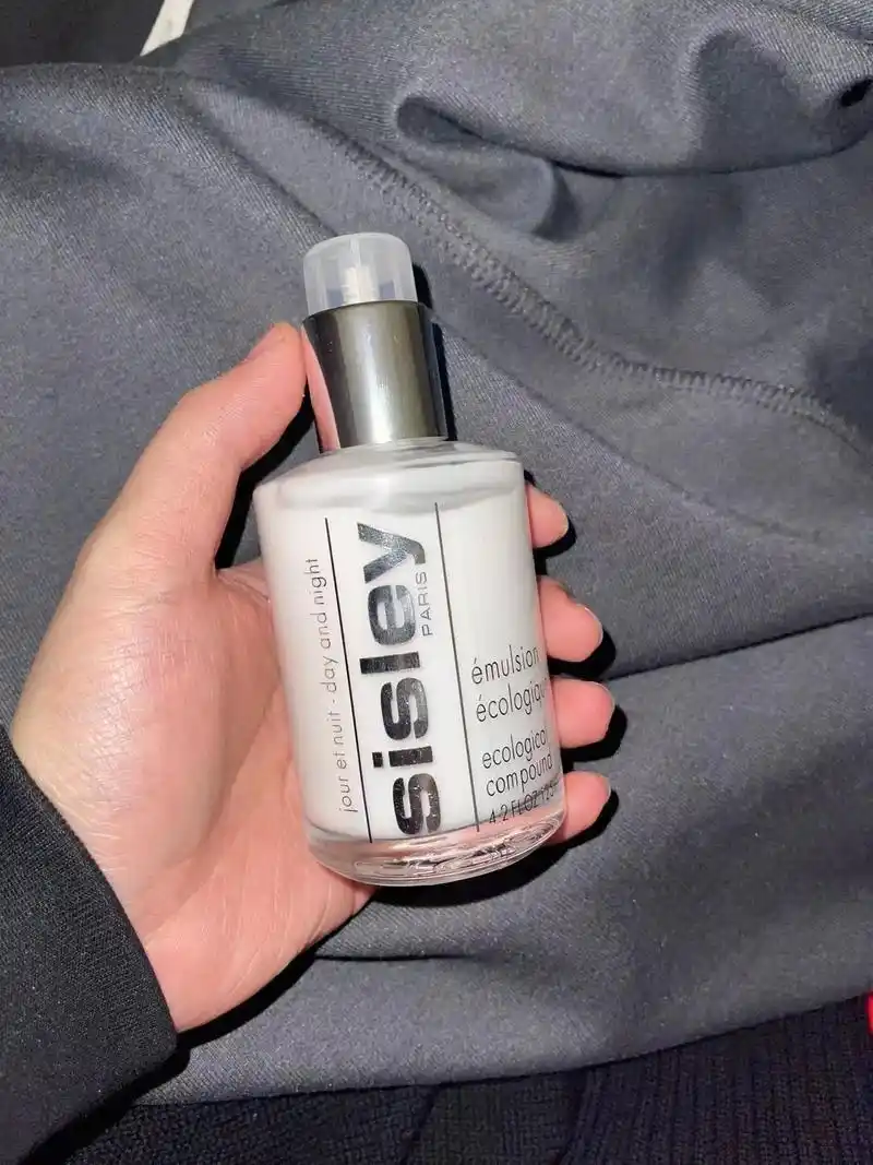 希思黎全能乳液125ml (全新未拆封)仅90元一瓶,可私信 - 抖音