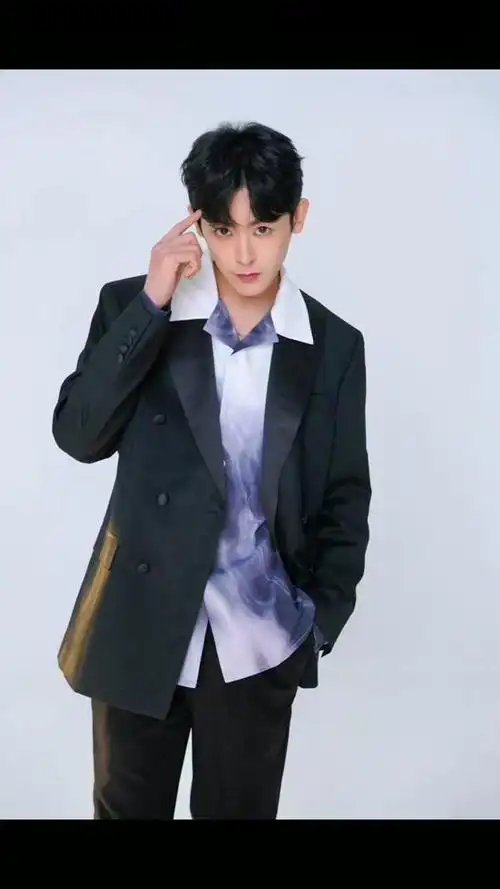 李欣泽_李欣泽个人资料_李欣泽直播间_18183kol_18183网红站