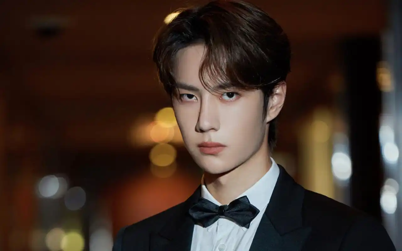 王一博酷帅有型写真桌面壁纸