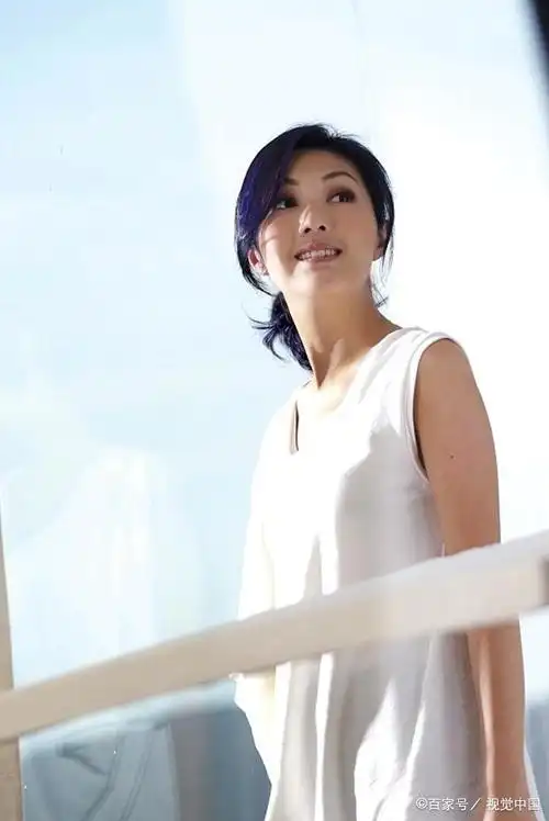 杨千嬅和郑中基一分手林夕便写了这首歌,原来千嬅真的恨过太子基