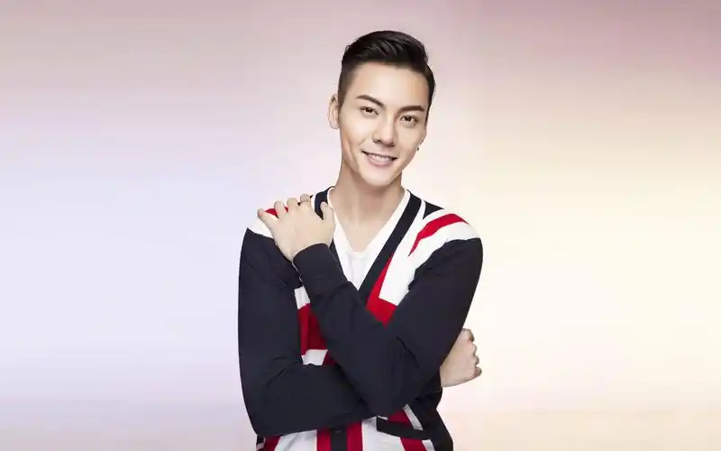 香港人气男明星陈伟霆桌面桌面壁纸图片下载1