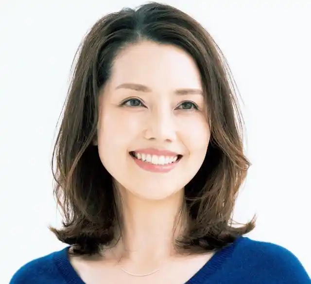 50岁左右的女人,做什么发型好看?这3个减龄发型,非常实用