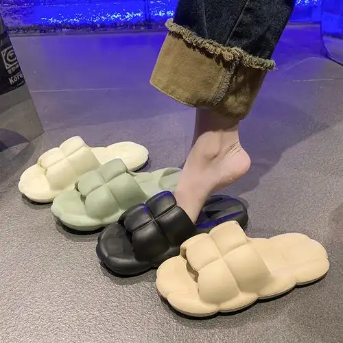 女夏季新款室内家居浴室拖鞋洗澡踩屎感家用纯色格子凉拖鞋-阿里巴巴