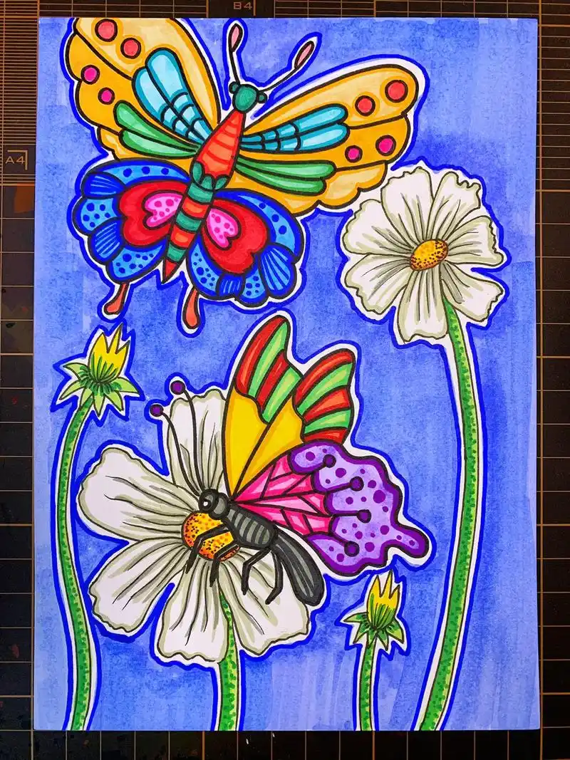 蝴蝶飞舞～创意儿童画6～8#创意美术 #每日一画 #马克笔儿 - 抖音