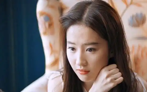 刘亦菲:没人追我,我最受欢迎的时候是小学,长大后就没人搭理了