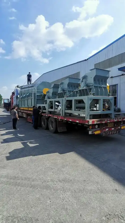 废旧锂电池极片回收处理设备工厂发货现场绿捷锂电池回收设备