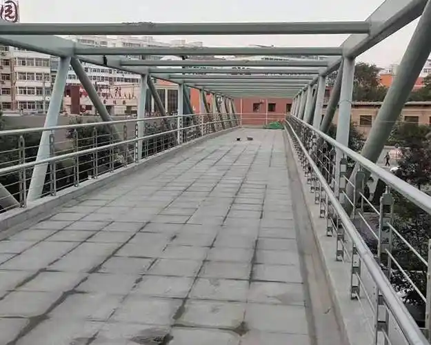 市政人行天桥钢结构工程亿源泰钢结构朔州人行天桥钢结构