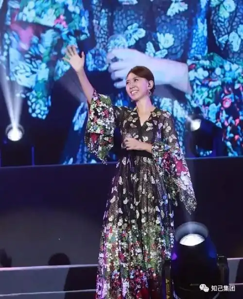 知己集团主办的卓依婷2019依然记得个人演唱会深圳站圆满成功