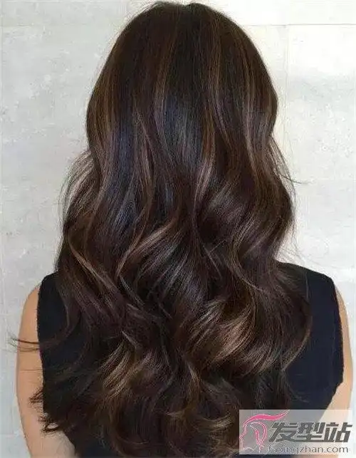 自然棕色40是黑色吗染发后要注意些什么