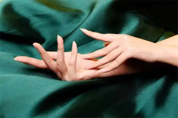 女人享福的手型女人手型能表示福气也能表示祸事