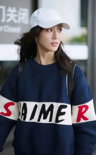 张钧甯图片 张钧甯休闲机场照图片