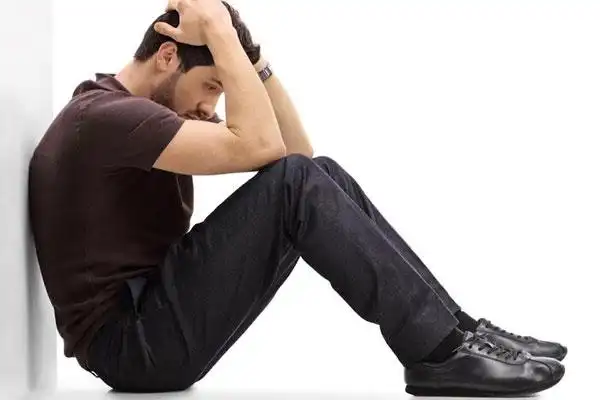 男人依然处于主导地位,男人承受压力大,压力大容易失眠