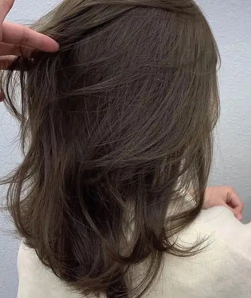 显白有气质的冷茶色