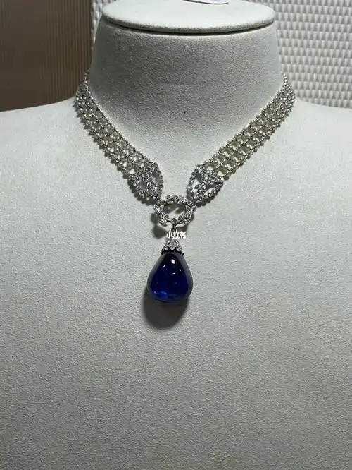 卡地亚古董蓝宝石项链即将拍卖