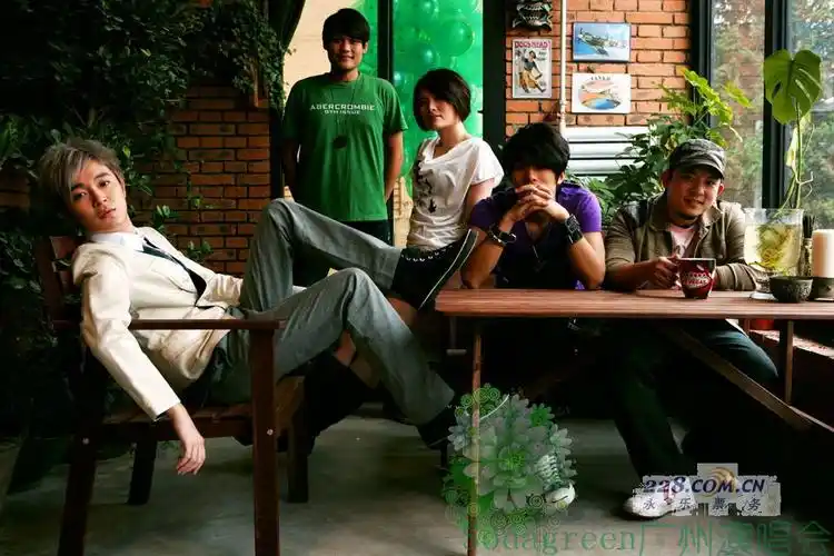 跪求苏打绿的1440×900的桌面壁纸