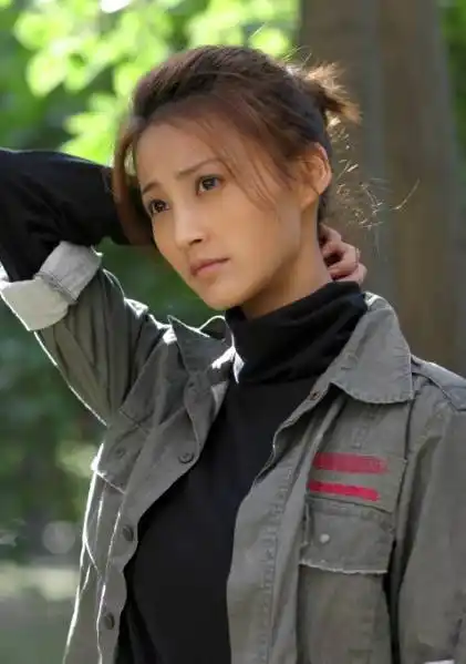 我们无处安放的青春杜晓彬,杜晓彬扮演者张歆艺,杜晓彬是谁演的-千悦