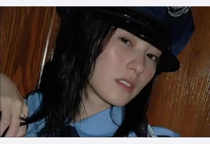 【欲女掌门】张柏芝艳门照事件 张柏芝:你以为我靠脸火到现在的吗?