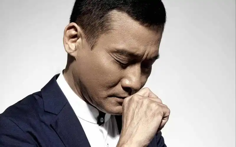 港台男明星梁家辉高清壁纸