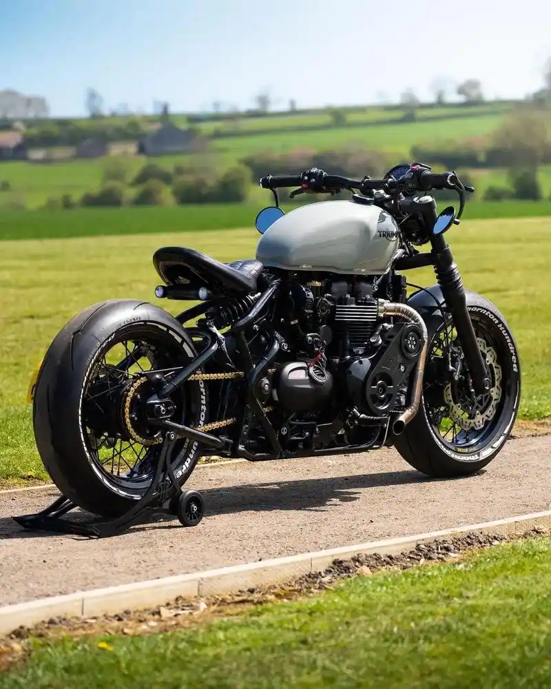 凯旋bobber美容案例欣赏.#复古机车 #凯旋bobber - 抖音