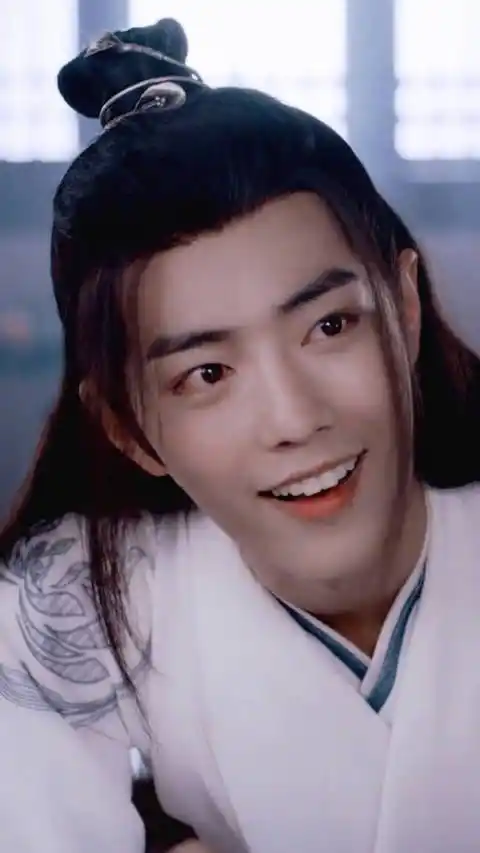 从小说里走出来的白衣公子#白衣的魏无羡真的惊艳了时光呀…接下来