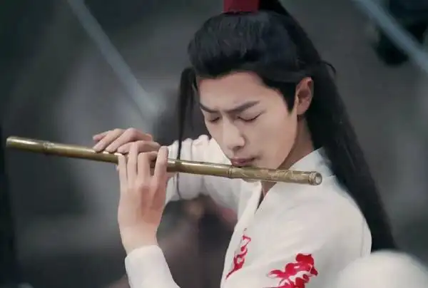 求魏无羡吹笛的美图