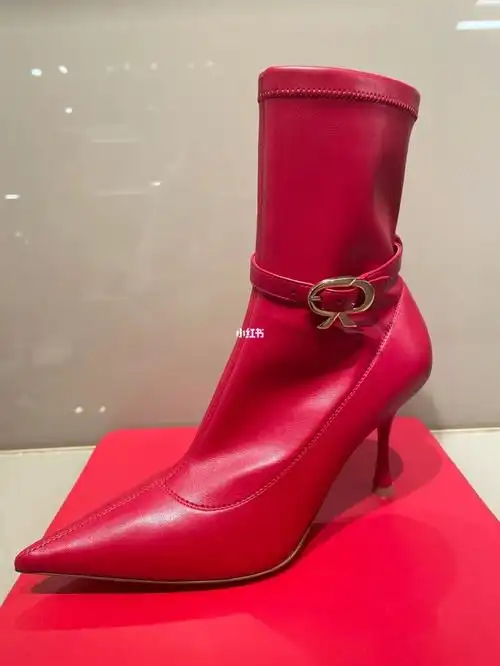 gianvitorossi明星闪耀红色短靴