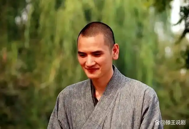 "帅和尚"释明心:辞掉铁饭碗剃度出家,富婆送400万法拉利求婚