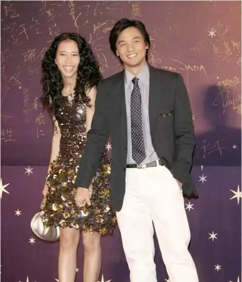 原创莫文蔚为周星驰扮丑为冯德伦痴狂最后却情归初恋