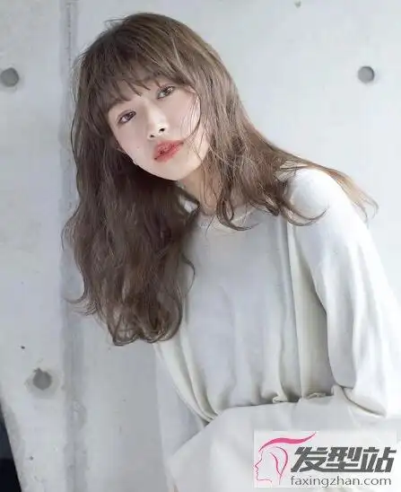 哪种亚麻色最好看5款必染的亚麻色系推荐