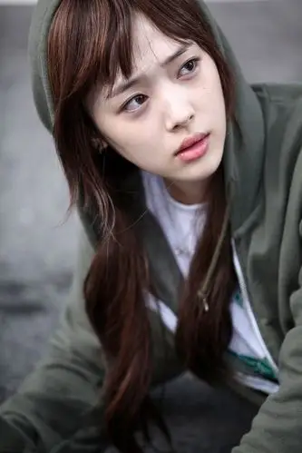 韩国养眼美女崔雪莉高清图片iphone 5s手机壁纸下载