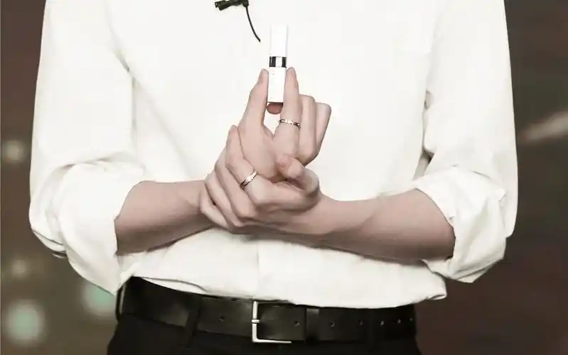 摊牌了 我就是手控 | 王俊凯