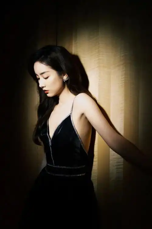 女神吕一心中美女的理想型