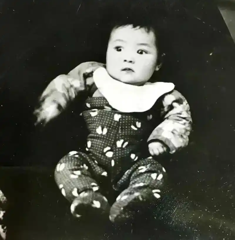 共和国最小的烈士#小萝卜头宋振中#他曾用小小的身区承担着传送 - 抖