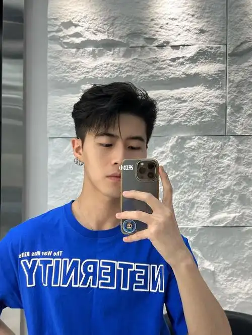 男士发型推荐 超级好打理的纹理烫发95