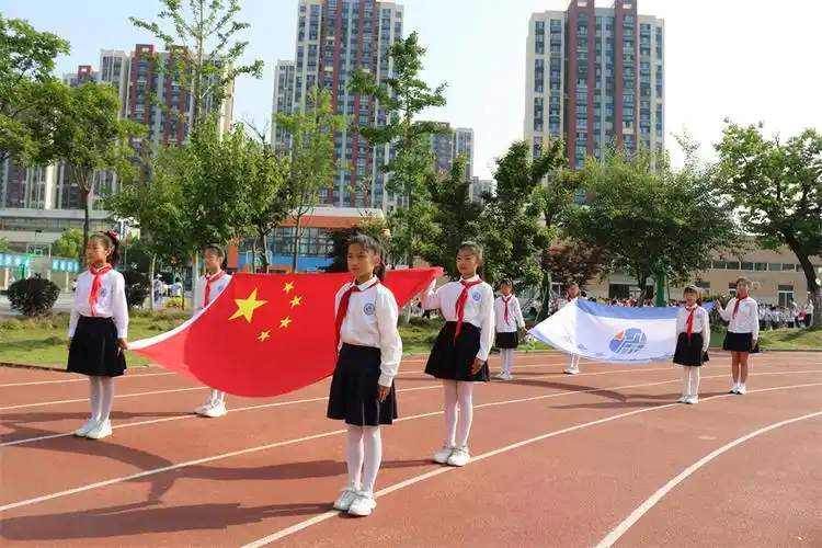 速来围观!合肥市伦先小学第五届田径运动会开幕