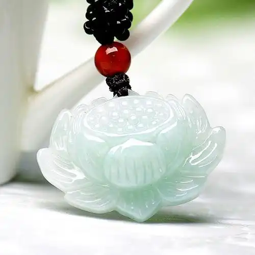 翡翠a货莲花吊坠 飘绿花开富贵挂件男女玉石项链 玉莲花玉坠玉佩