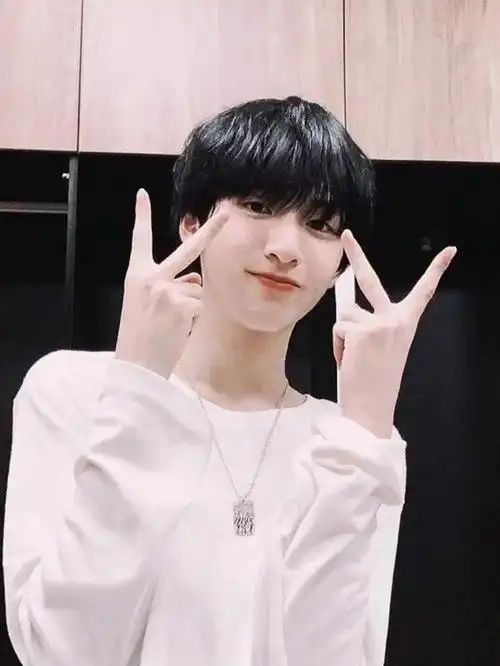 时代少年团严浩翔壁纸图集