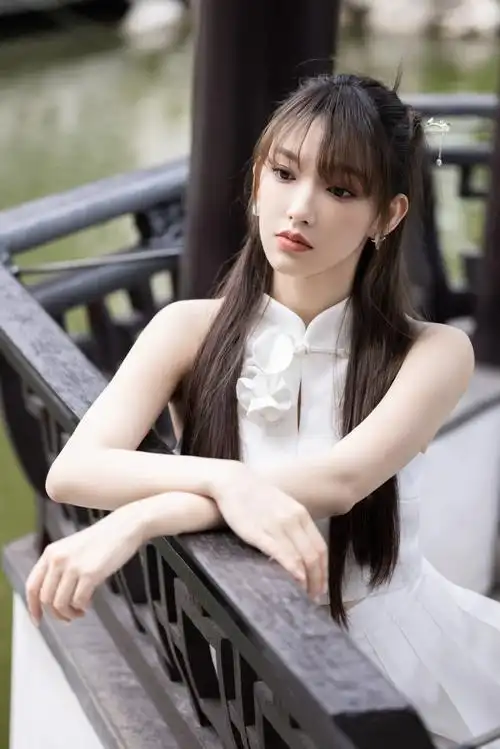 程潇中餐厅7##程潇面试透露出应届生的气质