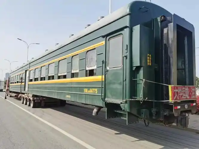 二手火车头回收-废旧火车车厢-二手车厢改装就找湖北荆楚联铁路机车