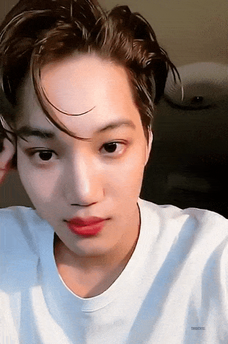 无论是什么奢侈品都不在话下男模小金罢了