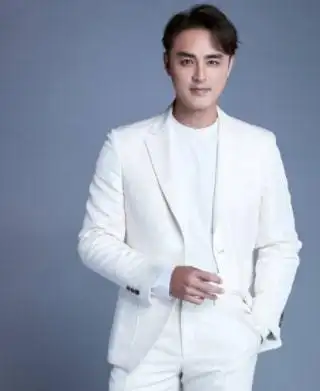 网曝明道被受张庭传销影响好友证实如今深陷麻烦现在恐难返回台湾