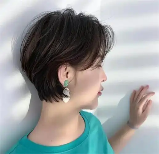2021日系超短发图片,最适合脸大女生剪了!_发型造型_宝妈时尚生活网
