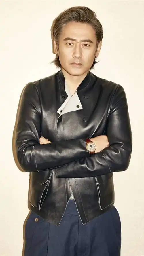 大叔男神吴秀波写真