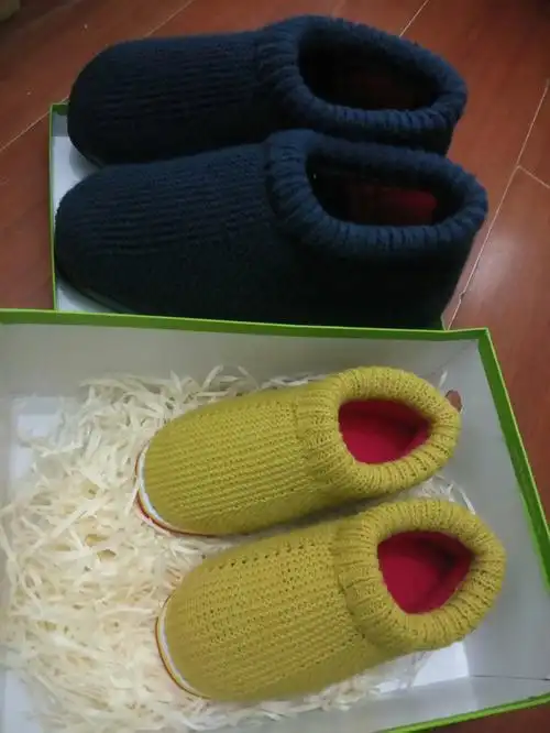毛线棉鞋